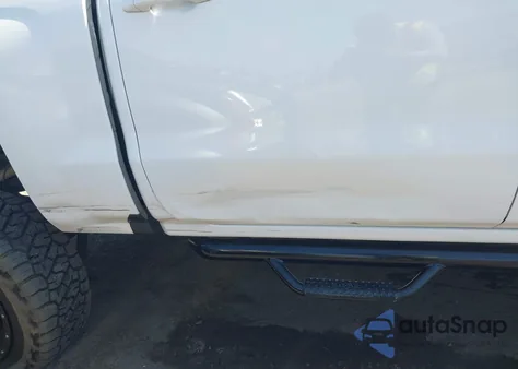 2018 Chevrolet Silverado 1500 1Lt from USA, damaged, VIN 3GCUKREC1JG156029